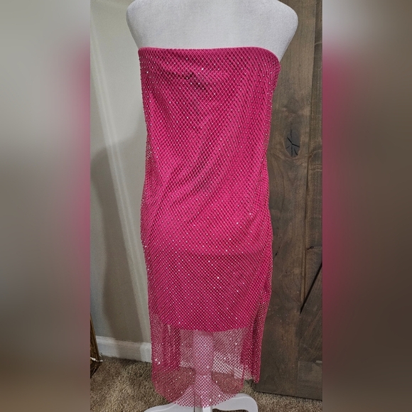 SINCERLY JULES mesh Fishnet Sequin Midi Skirt In Hot Pink. Size Med NWT - Picture 13 of 16